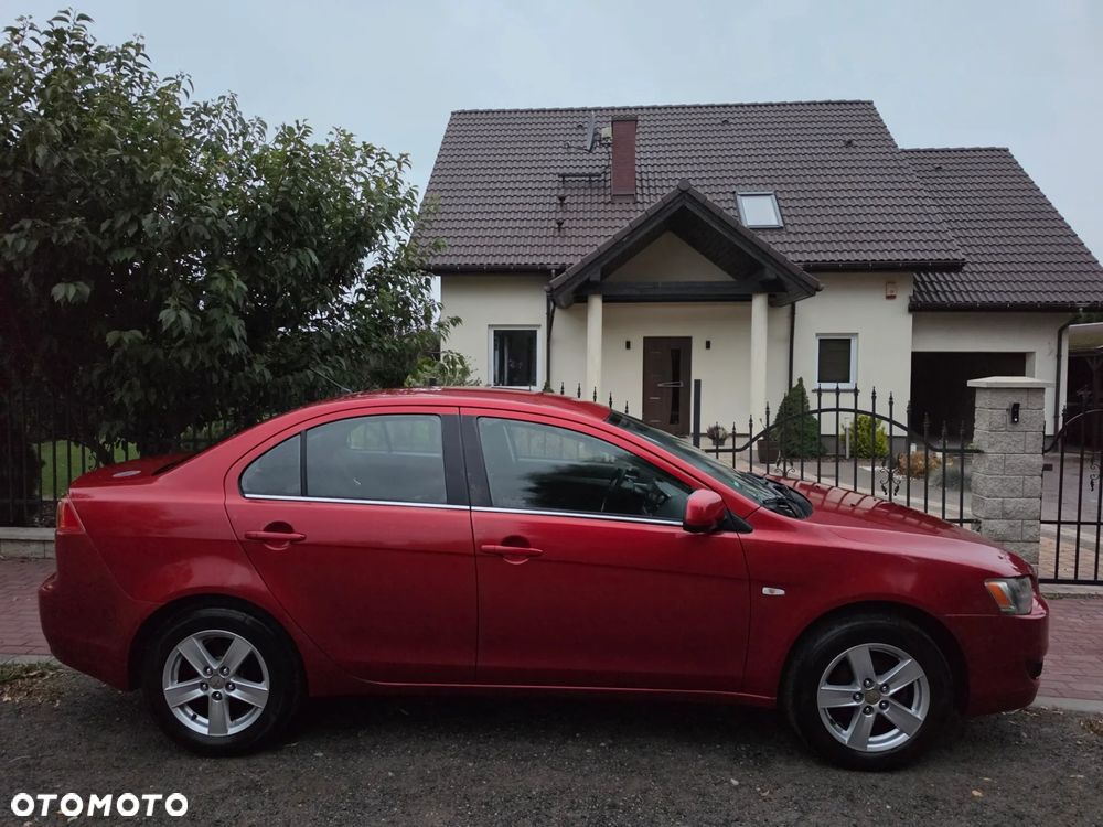 Mitsubishi Lancer 1.8 Inform LPG - 4