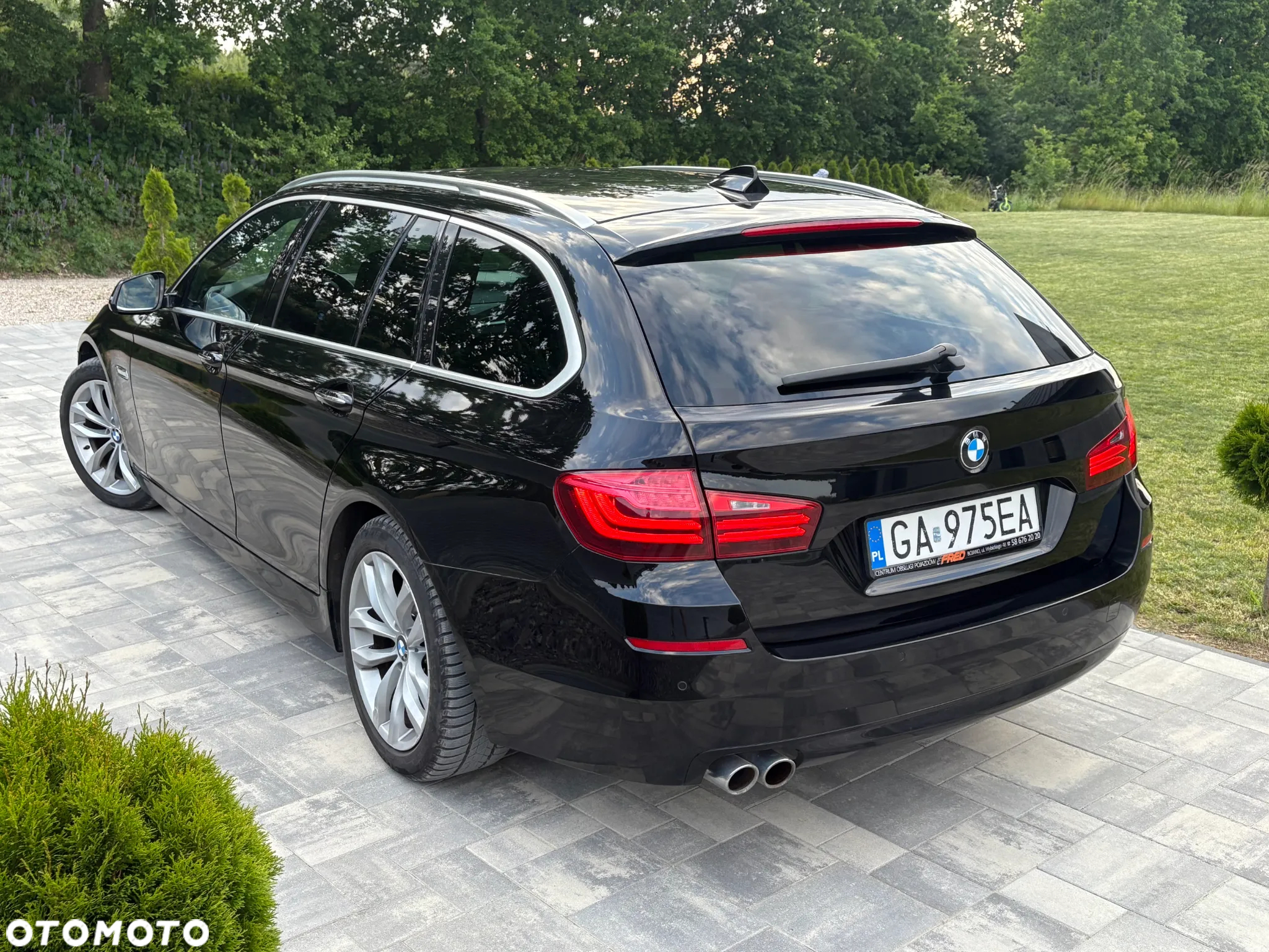 BMW Seria 5 525d xDrive Luxury Line - 4
