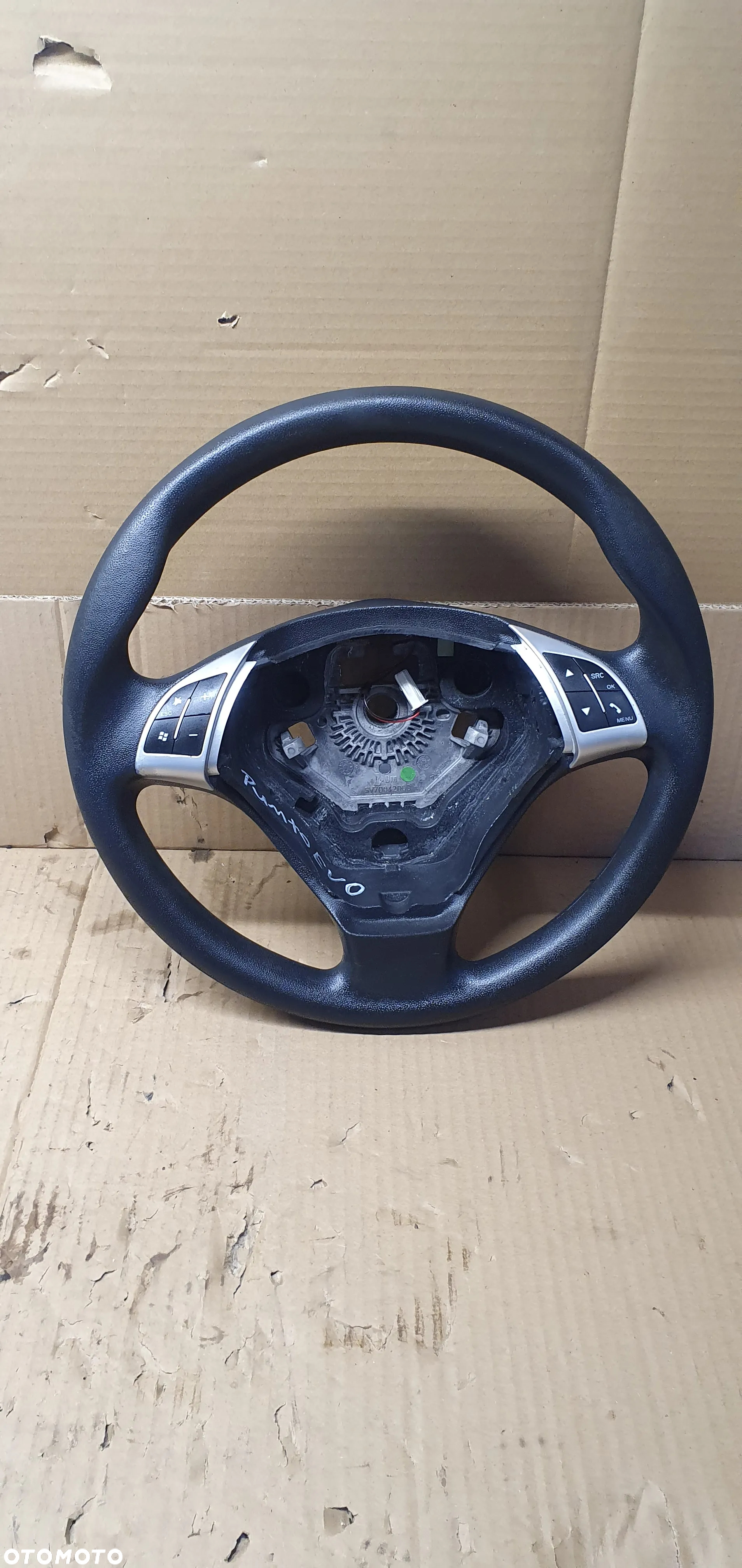 Kierownica trójramienna multifunkcyjna mulifunkcja Fiat Punto EVO - 2