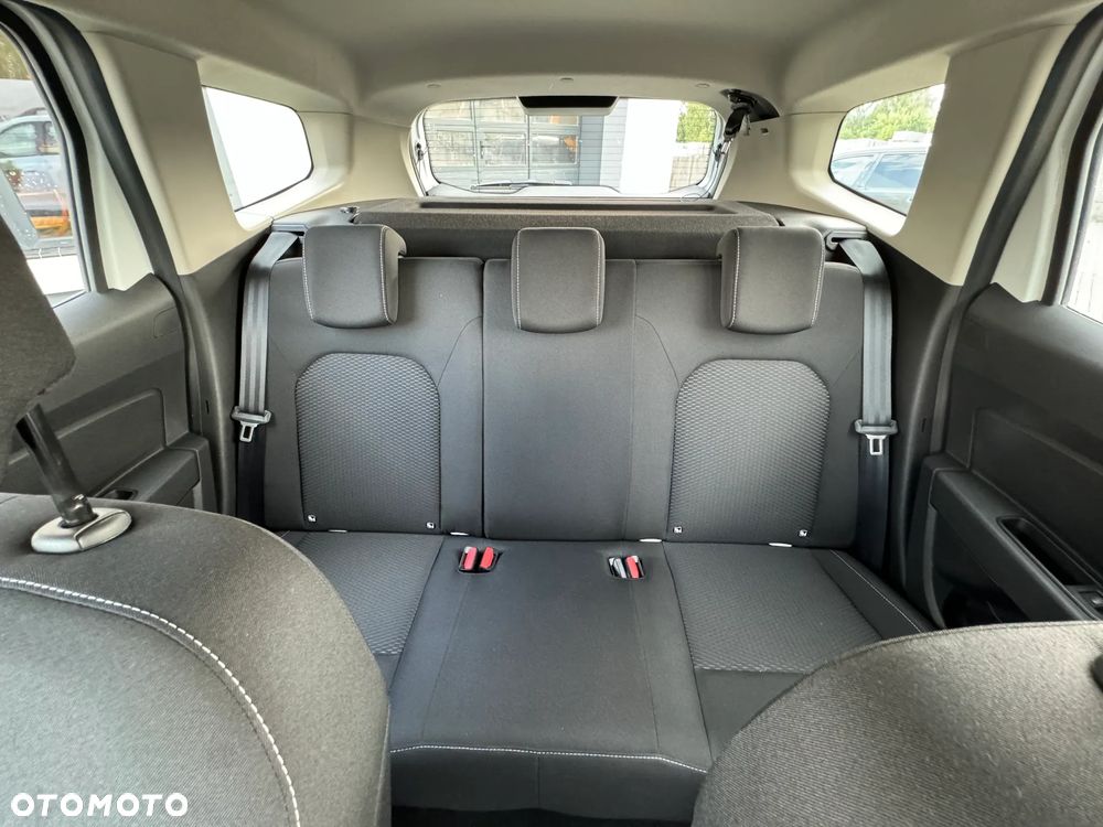 Dacia Duster 1.5 Blue dCi Comfort 4WD - 14