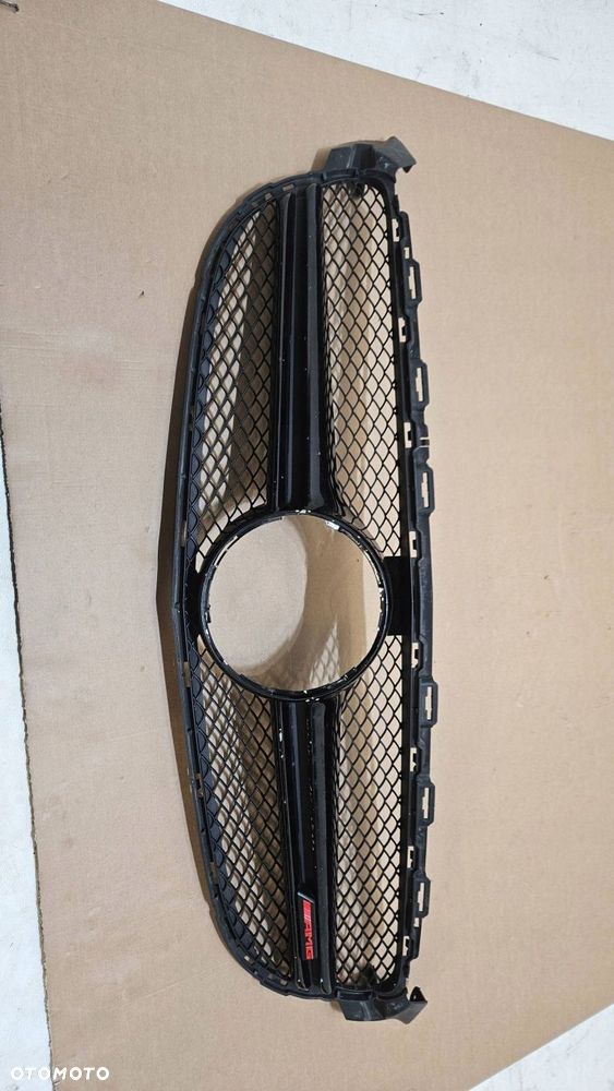 grill atrapa mercedes w205 c-klasa lift c63 amg a2058880223 - 2