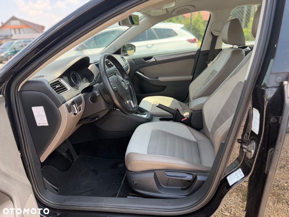 Volkswagen Jetta 1.4 TSI DSG Comfortline - 11