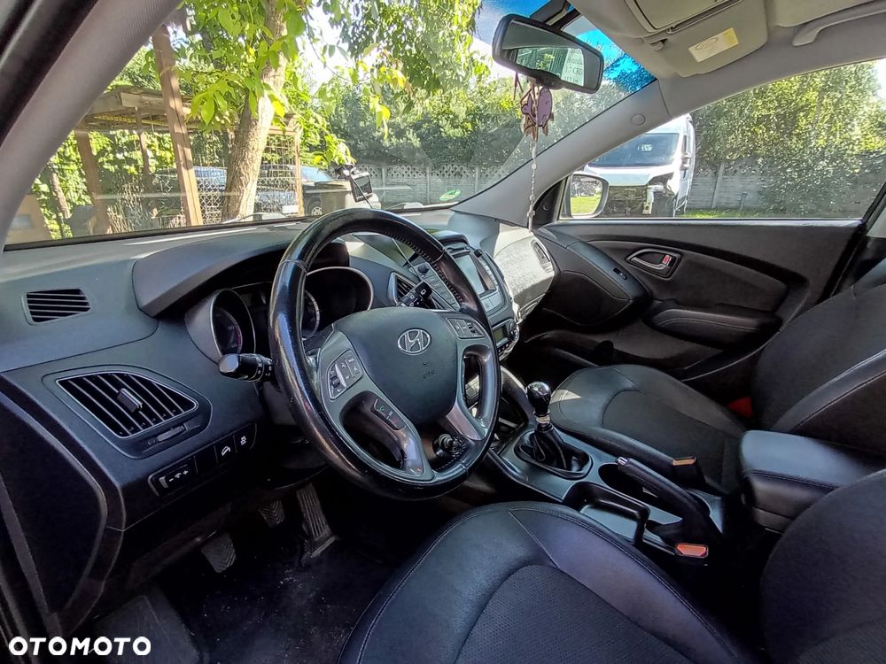 Hyundai ix35 1.7 CRDi 2WD Fifa World Cup Edition - 11