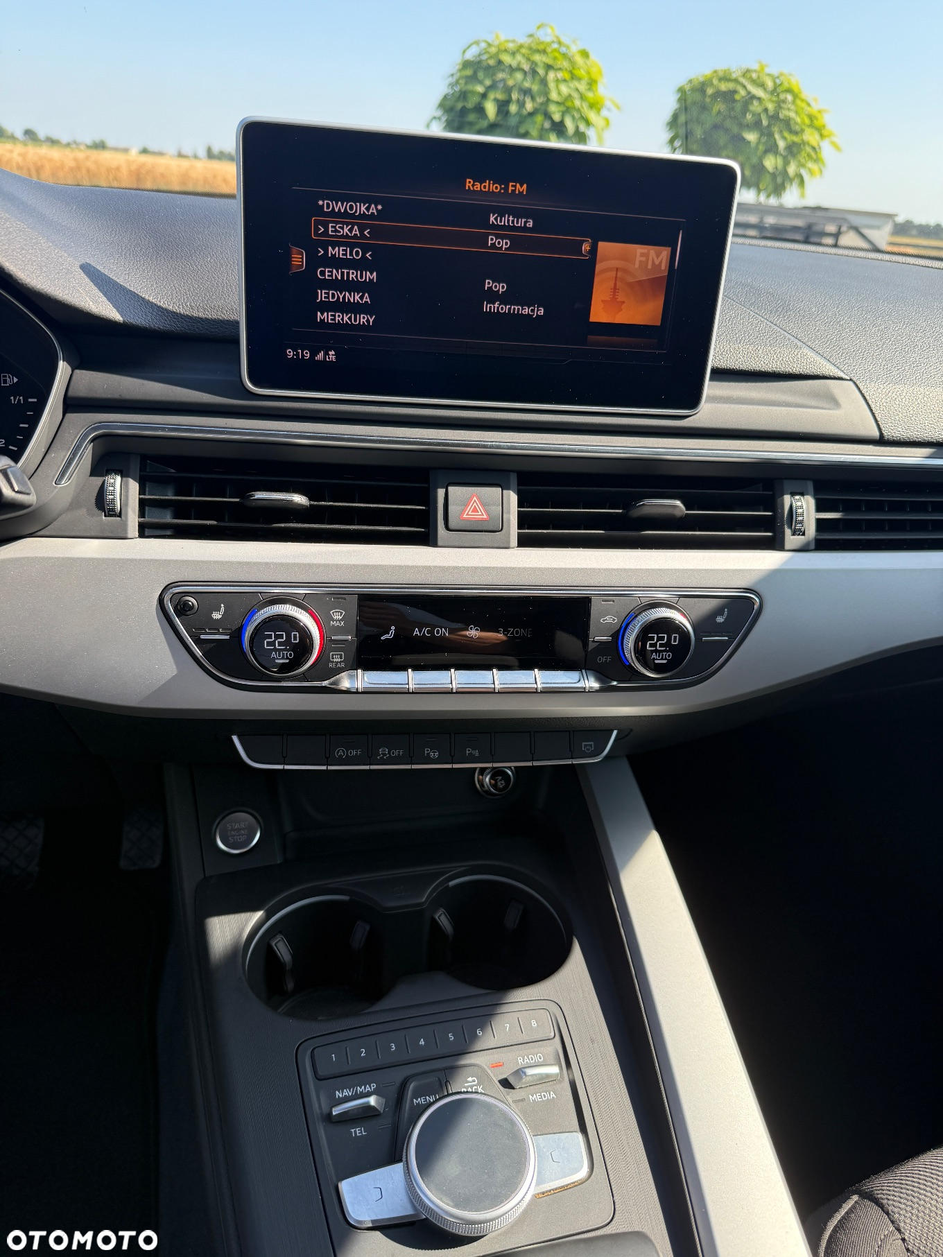Audi A4 Avant 35 TDI S tronic design - 12