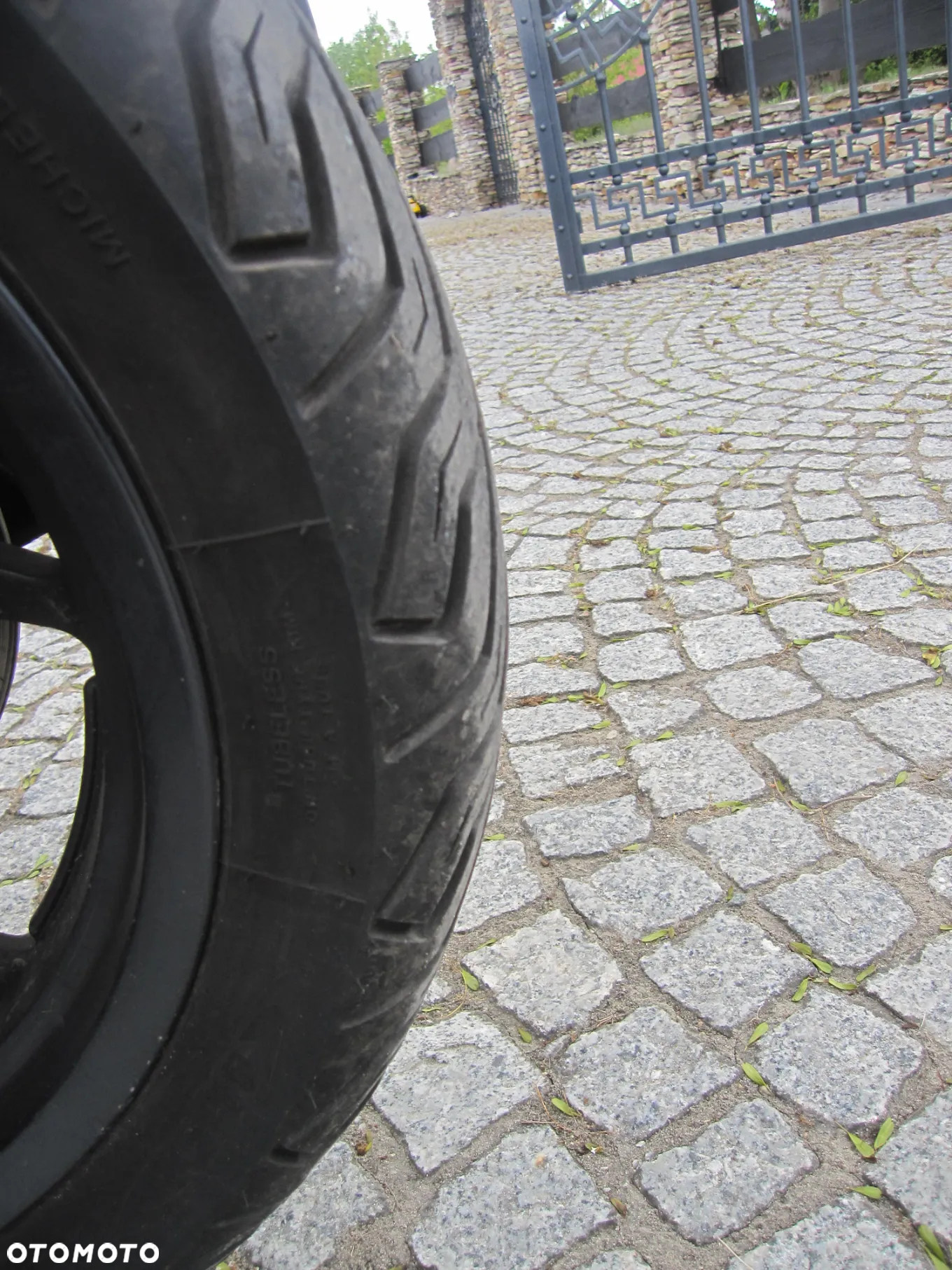 Yamaha X-max - 8