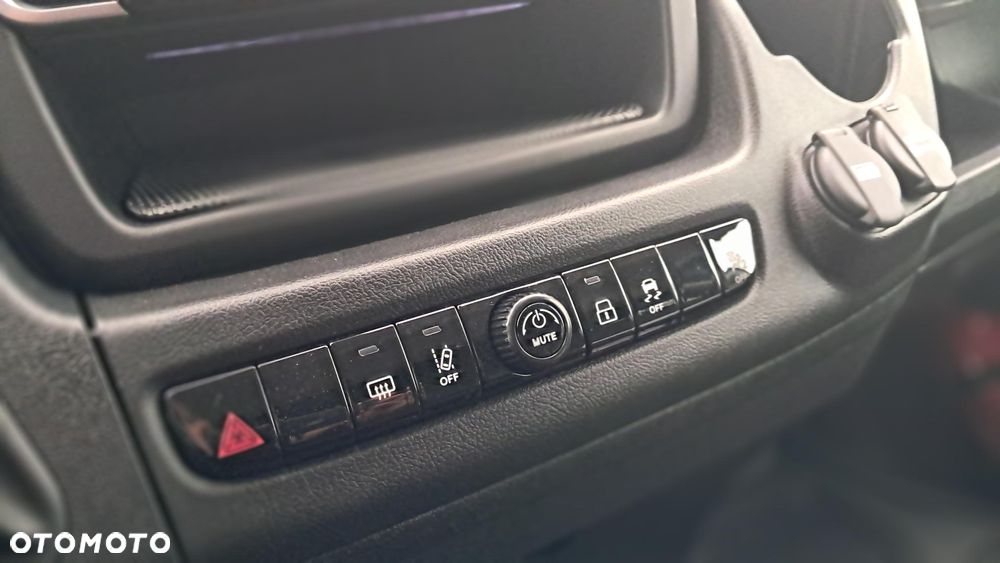 Toyota Proace MAX - 31