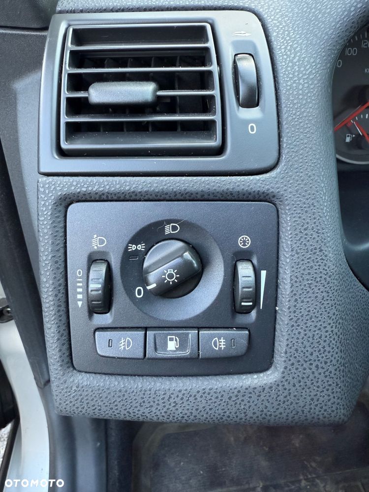 Volvo V50 1.8 Edition - 11