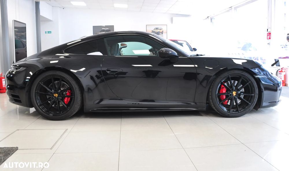 Porsche 911 Carrera 4S PDK - 5