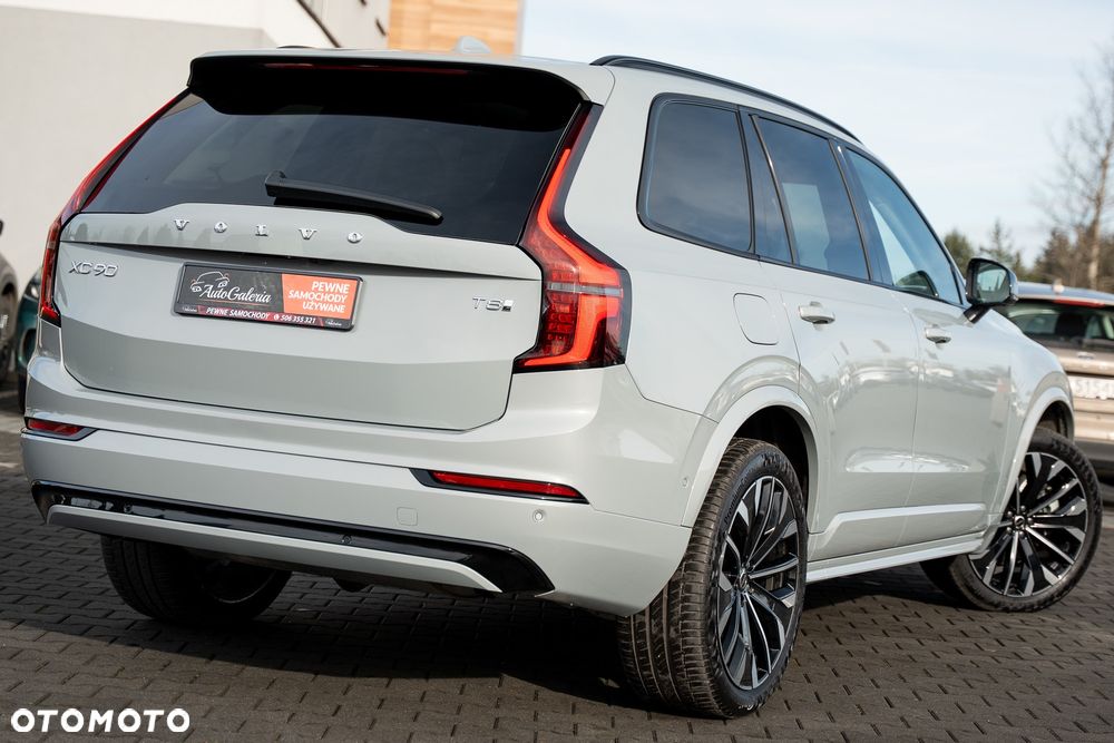 Volvo XC 90 T8 AWD Plus Dark - 11