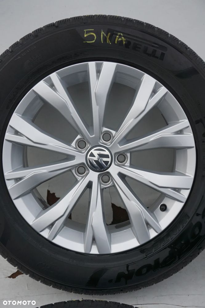 Volkswagen 5x112 17 7J Pirelli winter 215 65 17 - 5