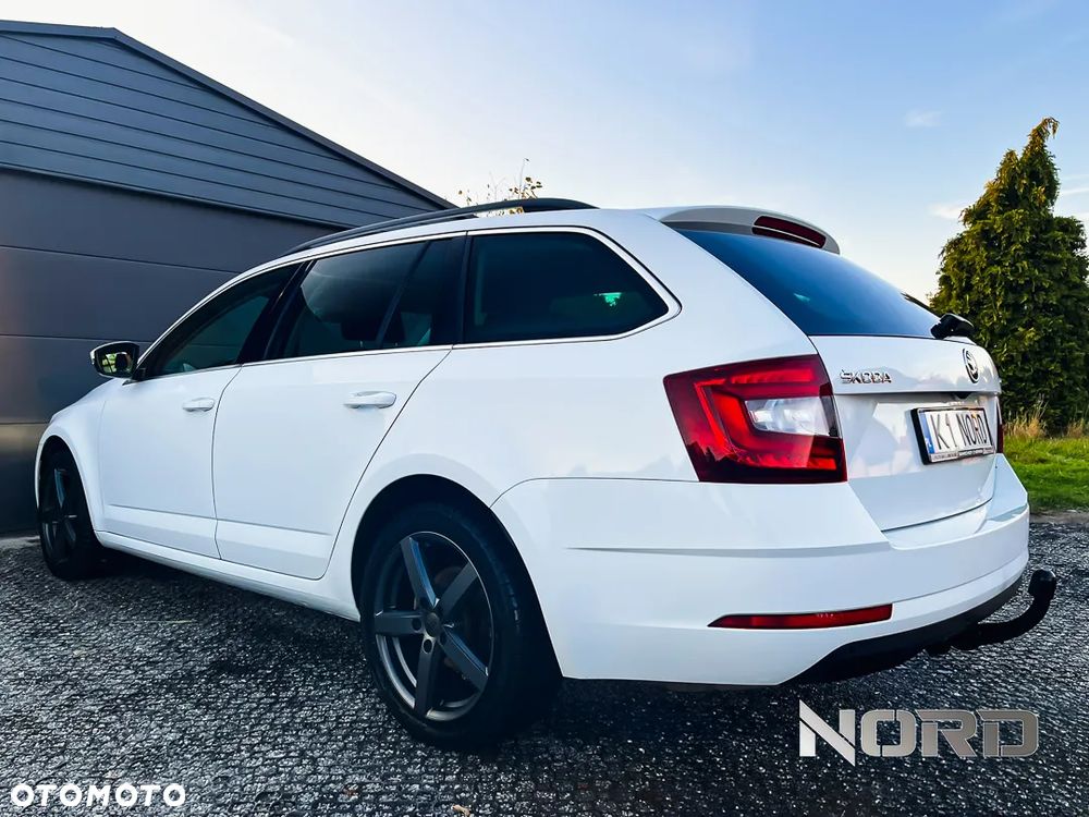Skoda Octavia 2.0 TDI 4x4 Style DSG - 7
