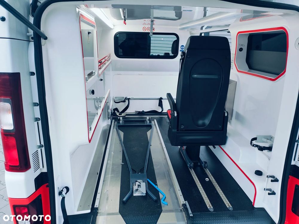 Renault Trafic Grand Combi Life - 18