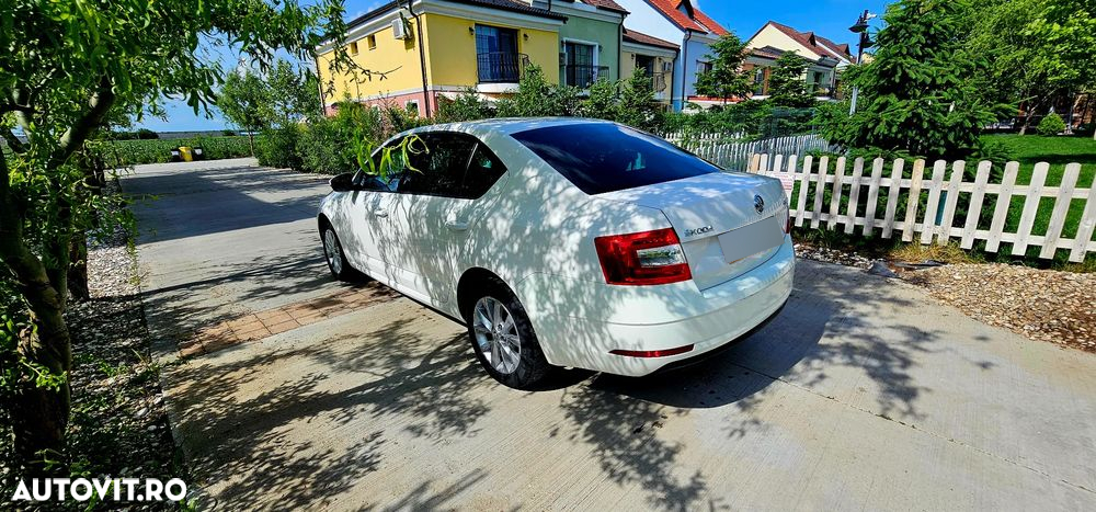 Skoda Octavia - 4