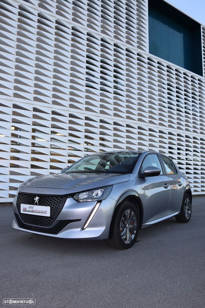 Peugeot e-208 - 4