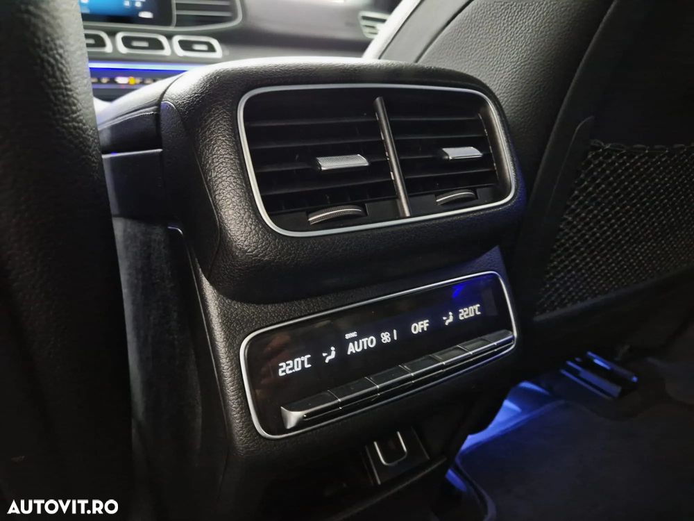 Mercedes-Benz GLE Coupe 350 de 4Matic 9G-TRONIC AMG Line - 36