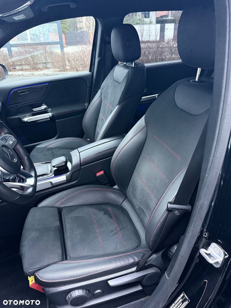 Mercedes-Benz GLB 200 d 4-Matic AMG Line 8G-DCT - 14