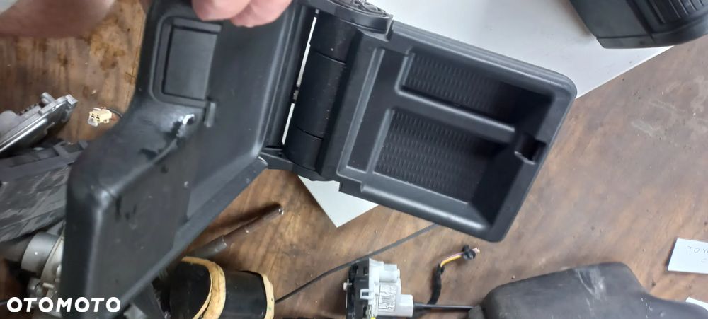 PODŁOKIETNIK TUNEL ŚRODKOWY telefon  BMW E46 CZARNA SKÓRA eu poznan - 12