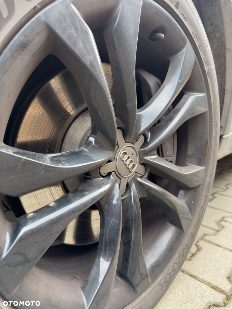 Audi SQ5 - 5