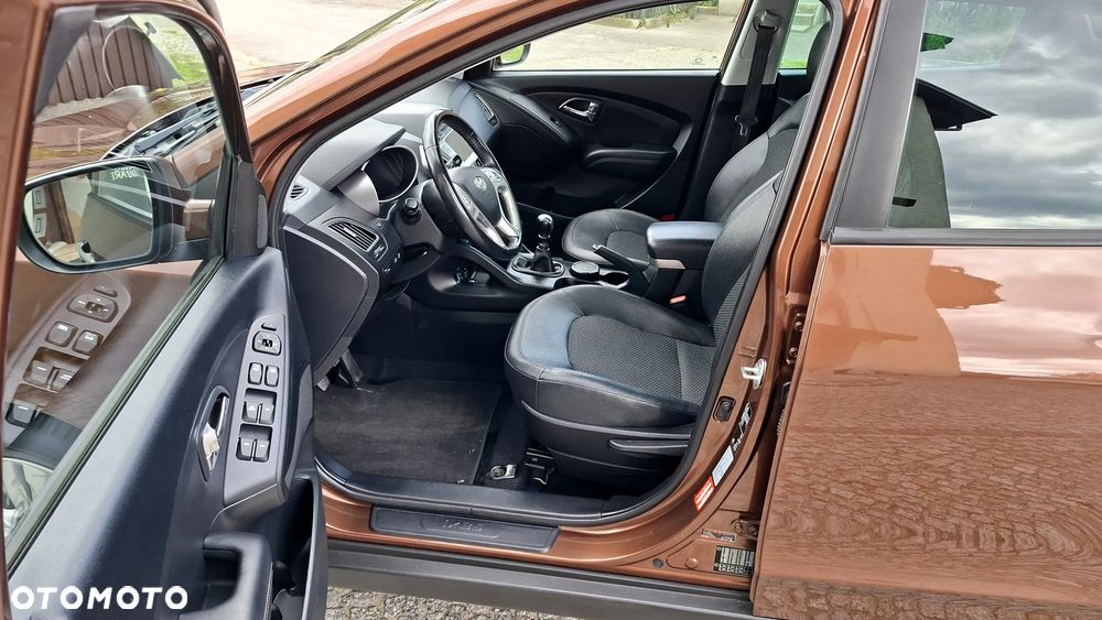 Hyundai ix35 1.6 GDI Premium 2WD - 21
