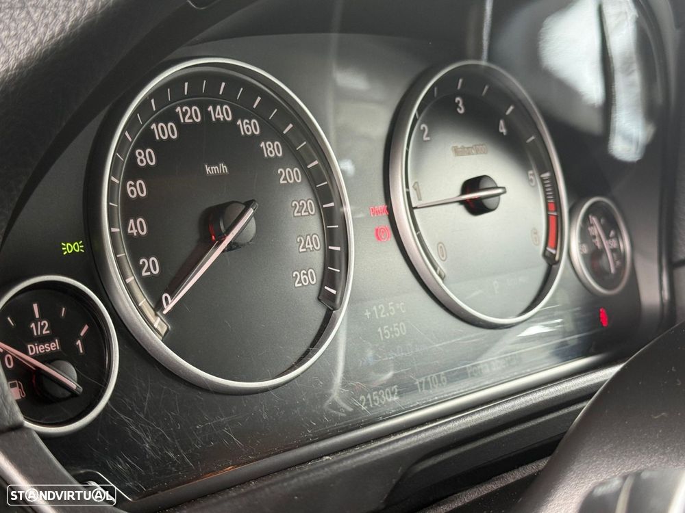 BMW 520 d Line Luxury Auto - 40