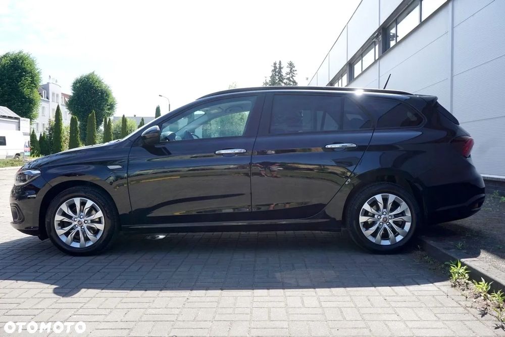 Fiat Tipo 1.4 16v Lounge EU6d - 18