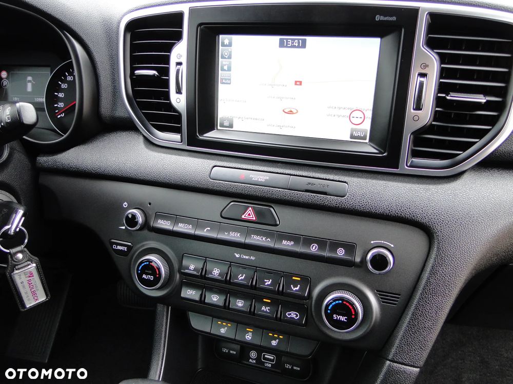 Kia Sportage 2,0 CRDI AWD Platinum - 28