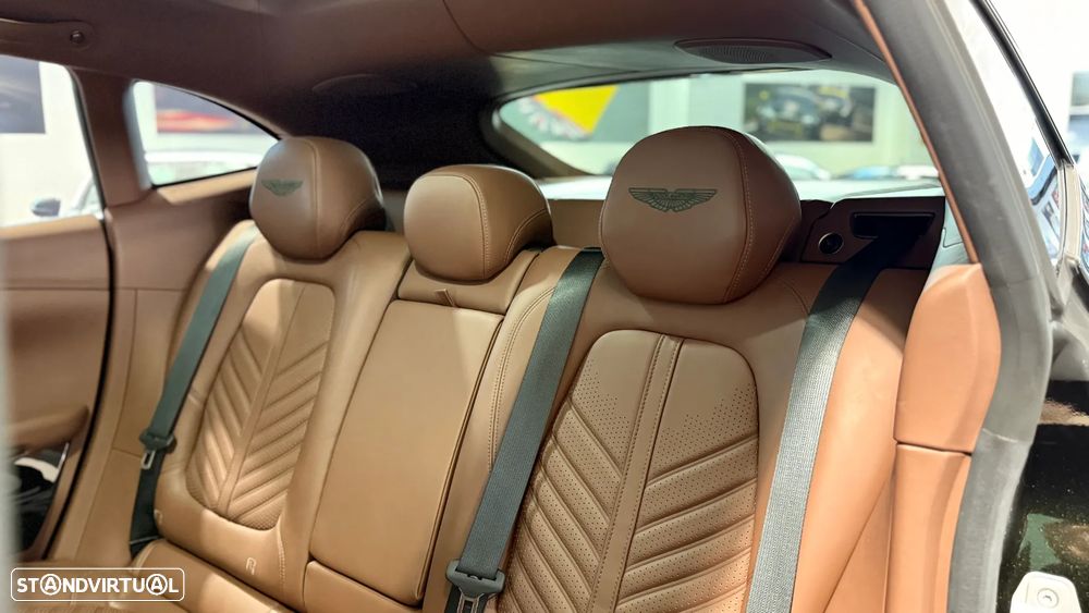 Aston Martin DBX 707 - 15