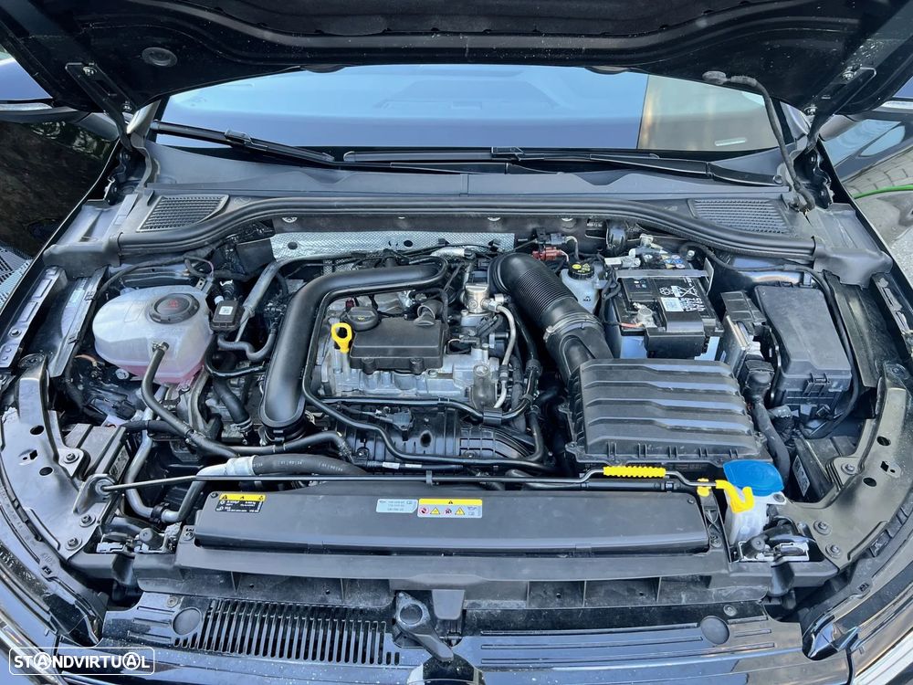 VW Golf 1.0 eTSI OPF DSG United - 23