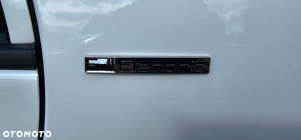 Peugeot iOn Active - 15