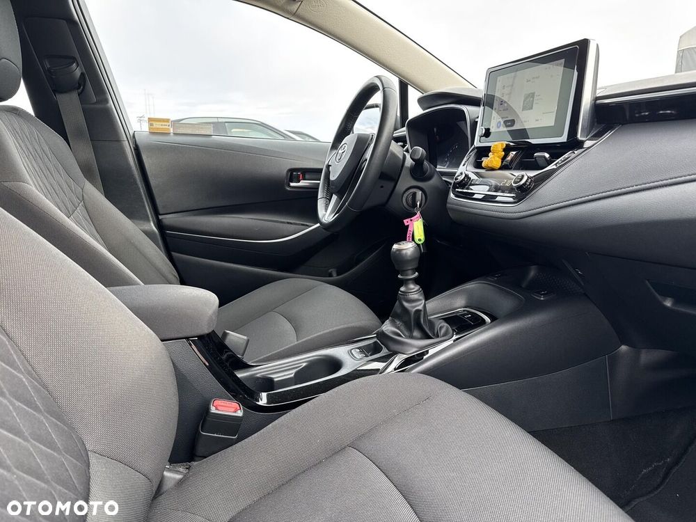 Toyota Corolla - 9