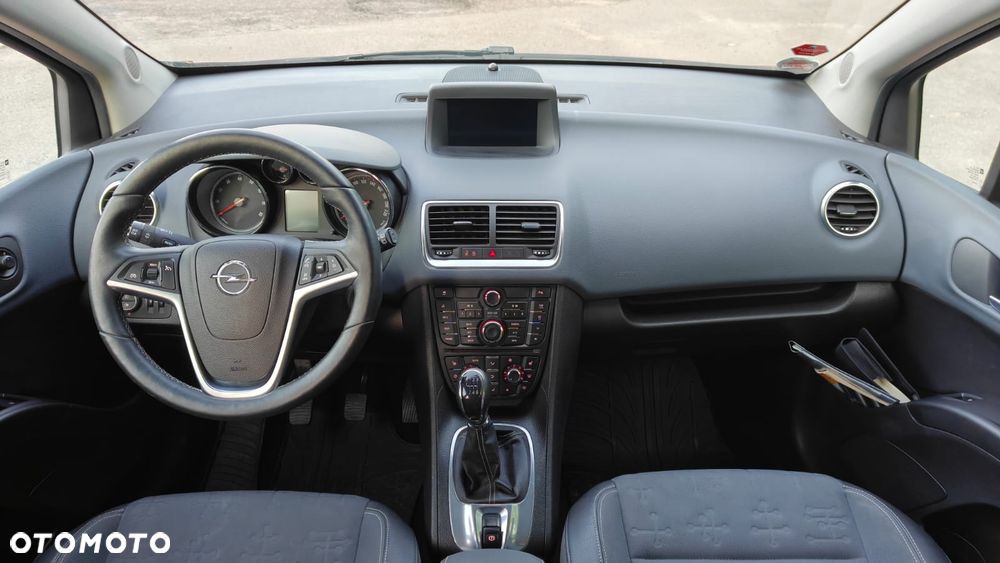 Opel Meriva - 11