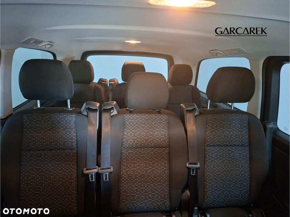 Mercedes-Benz Vito - 21