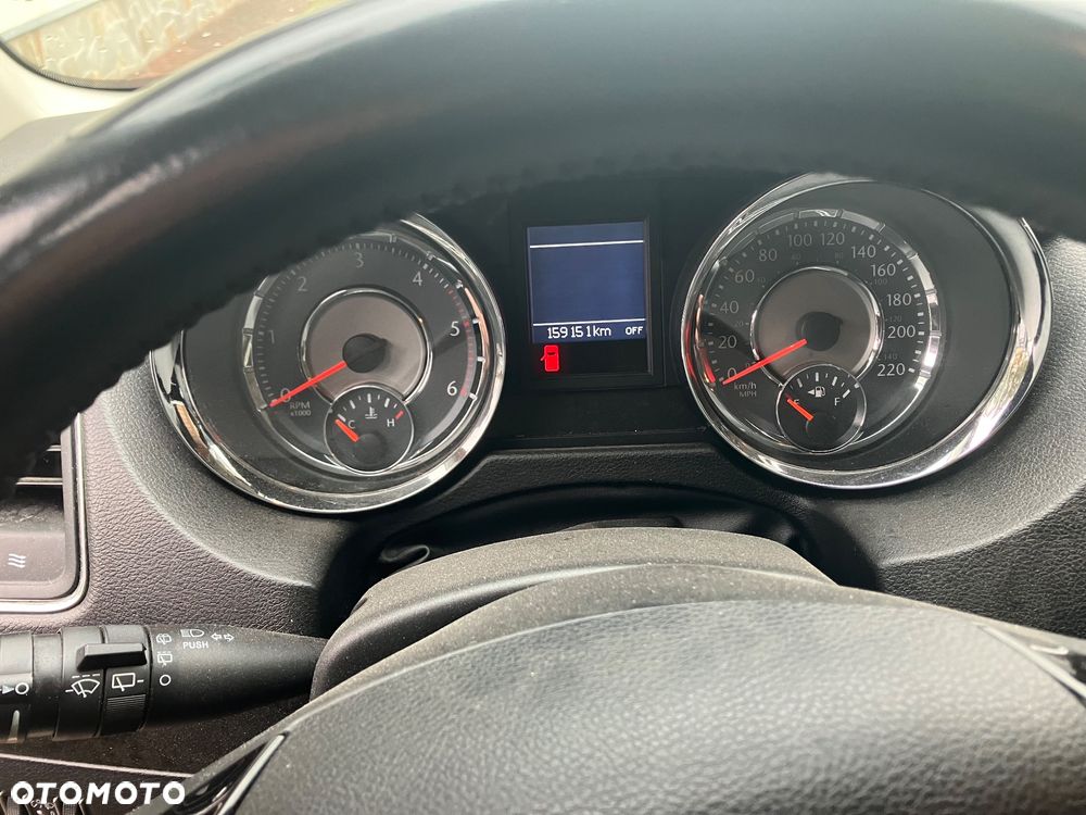 Lancia Voyager 2.8CRD Silver - 11