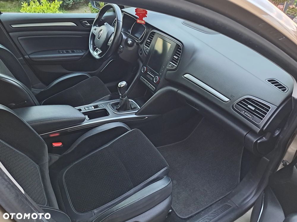 Renault Megane - 9