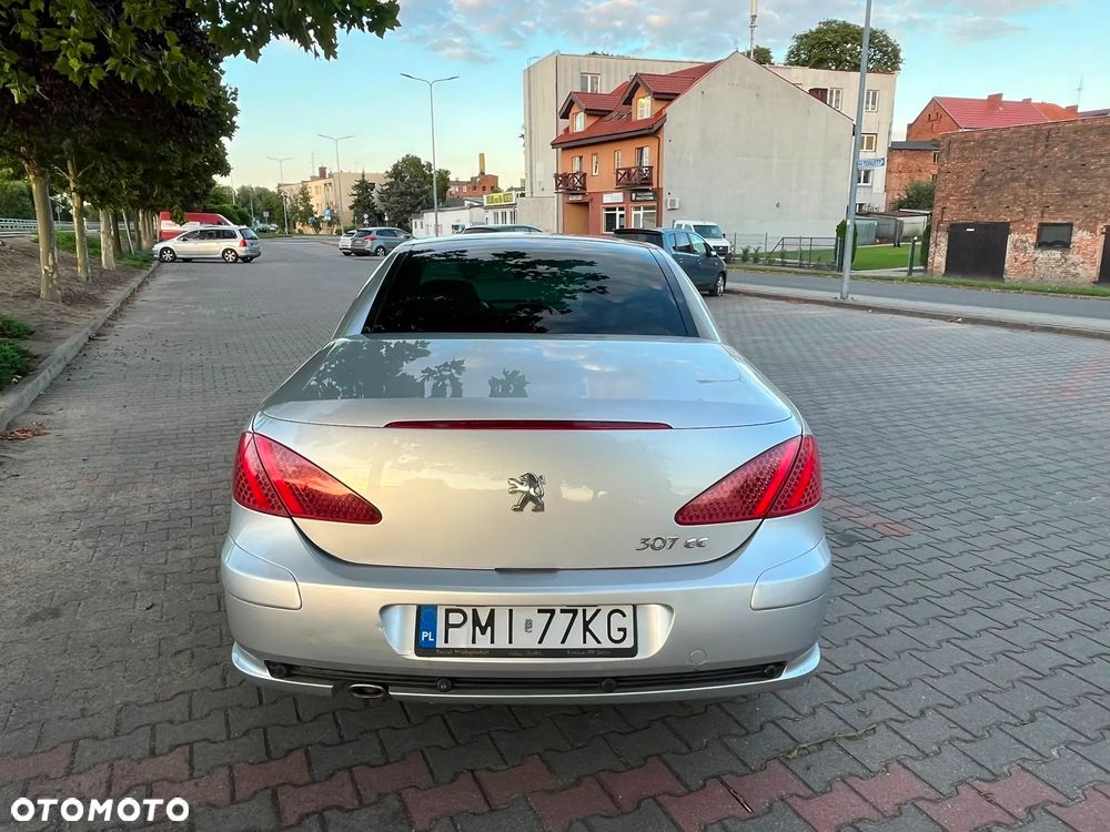 Peugeot 307 CC 2.0 HDi Intense - 5