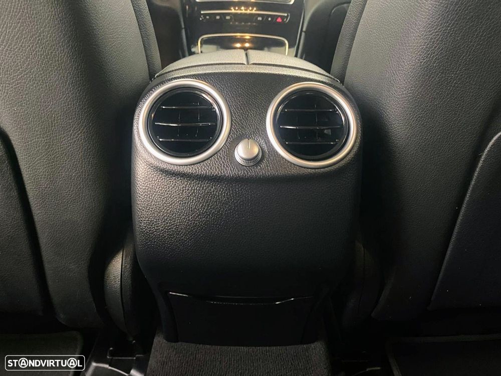 Mercedes-Benz GLC 300 de 4Matic - 12