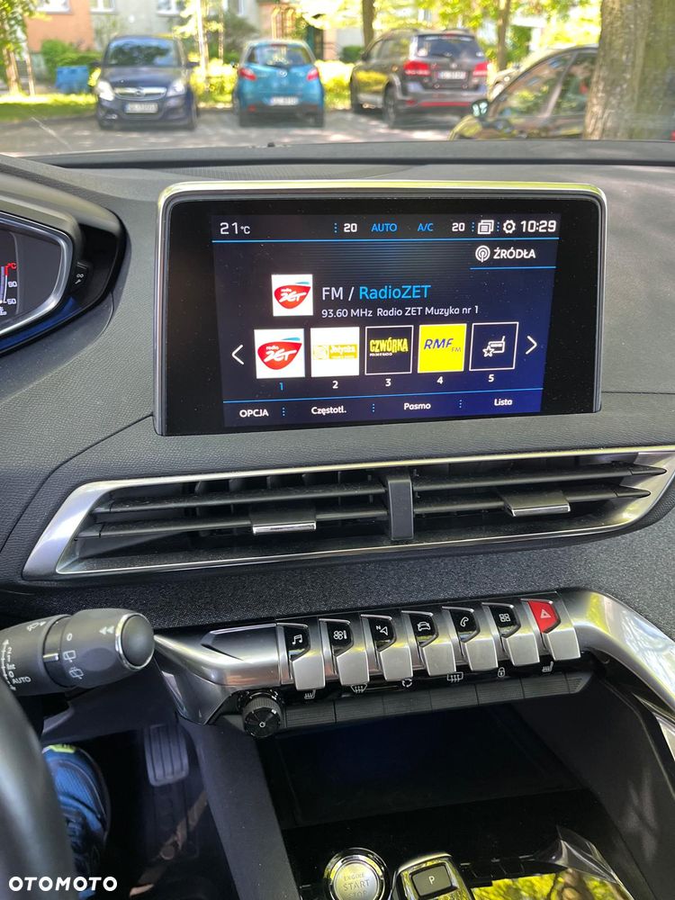 Peugeot 3008 1.2 PureTech GPF Allure S&S EAT8 - 7