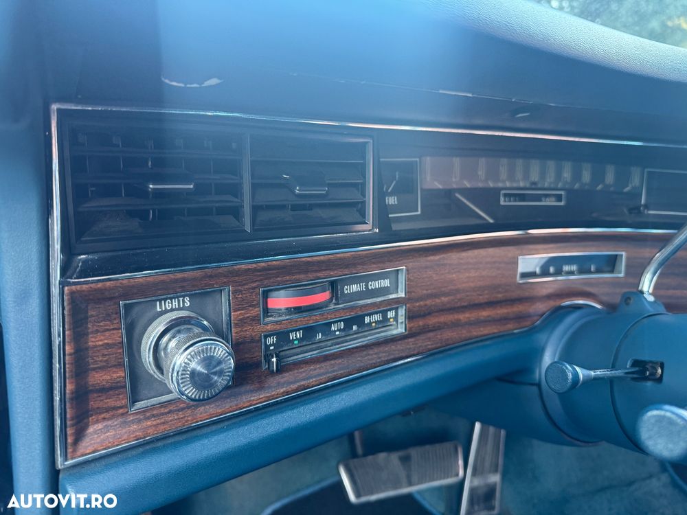 Cadillac Eldorado - 12