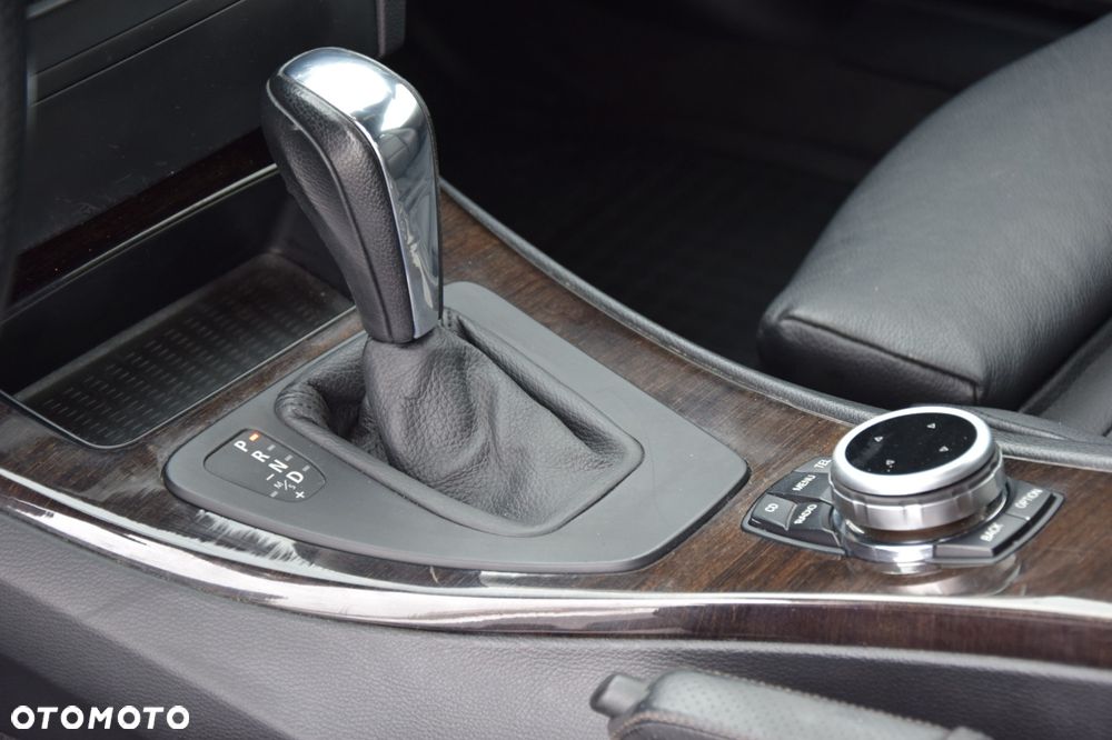 BMW Seria 3 335i M Sport Edition - 33