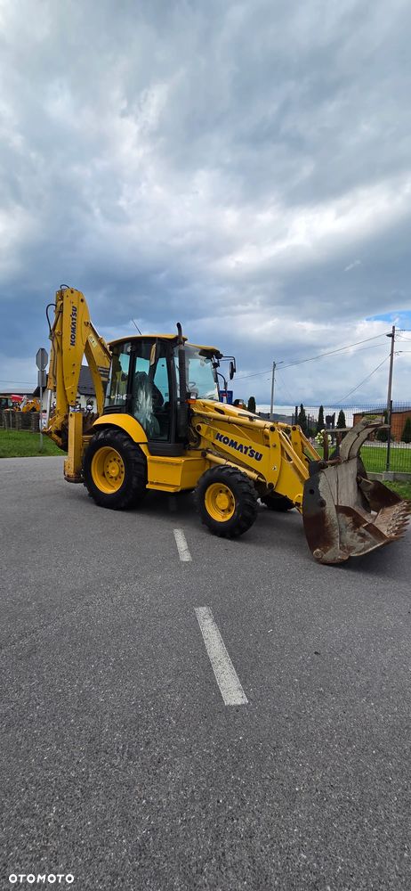 Komatsu WB 93R-5 - 6