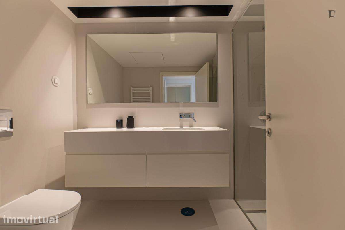 Apartamento com 1 quartos - localizado em Santo Ildefonso Porto - Grande imagem: 3/15