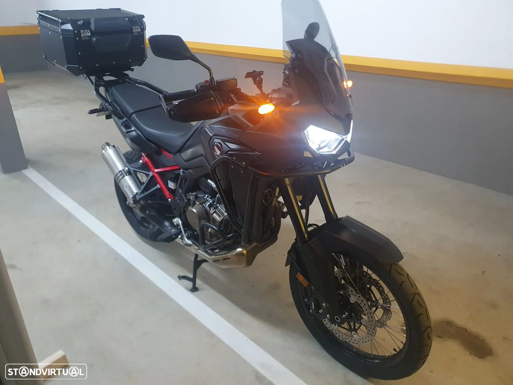 Honda Africa Twin 1100 - 3