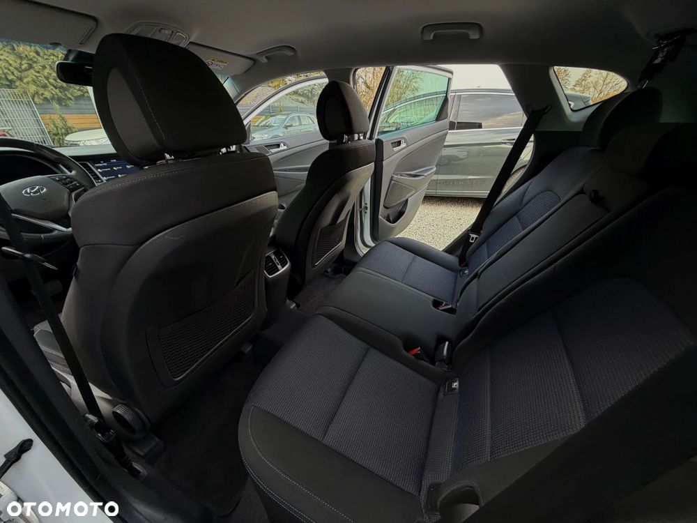 Hyundai Tucson blue 1.7 CRDi 2WD DCT Premium - 21