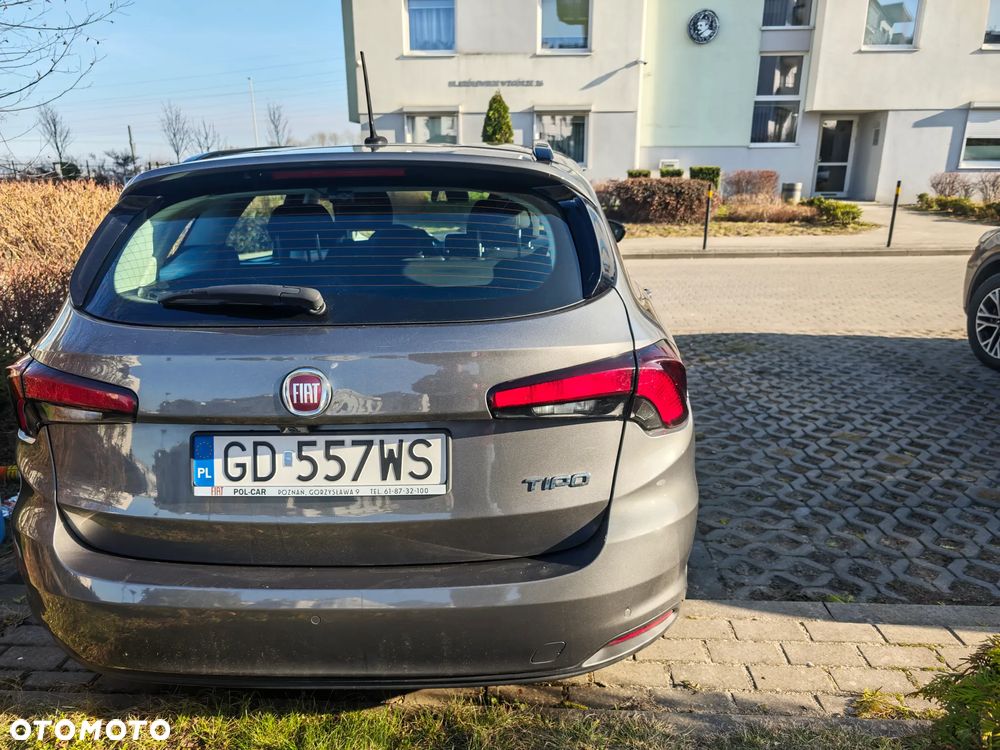 Fiat Tipo 1.4 16v Lounge EU6d - 3