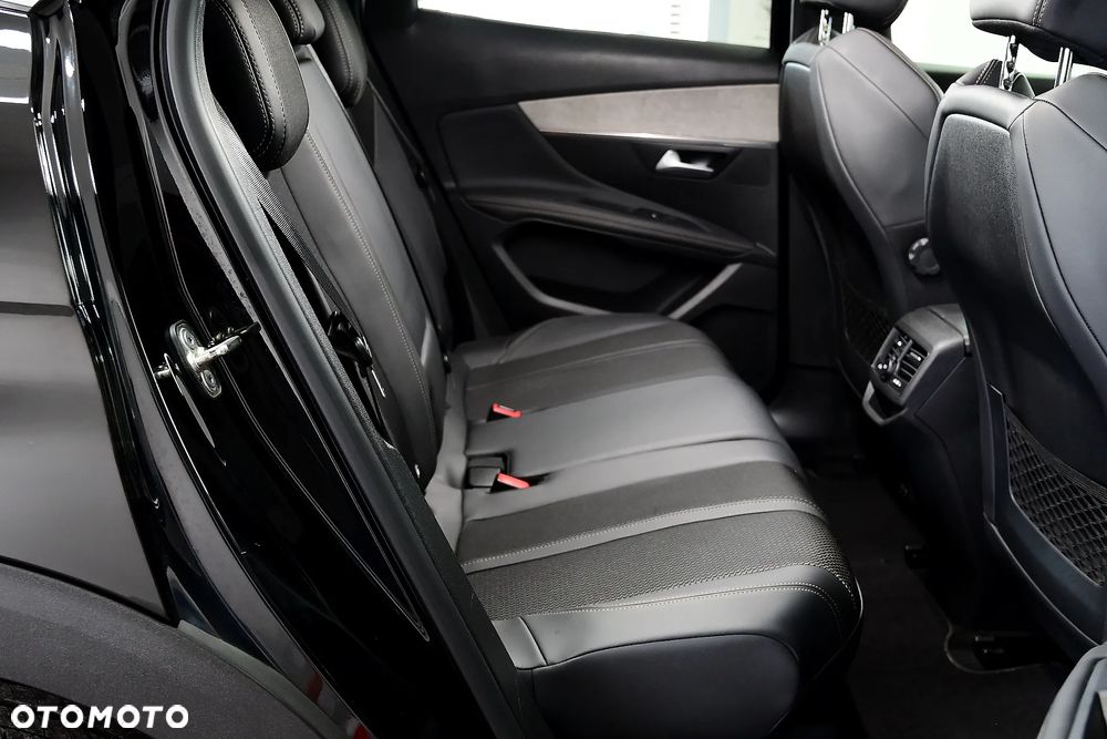 Peugeot 3008 1.5 BlueHDi GT Pack S&S EAT8 - 23