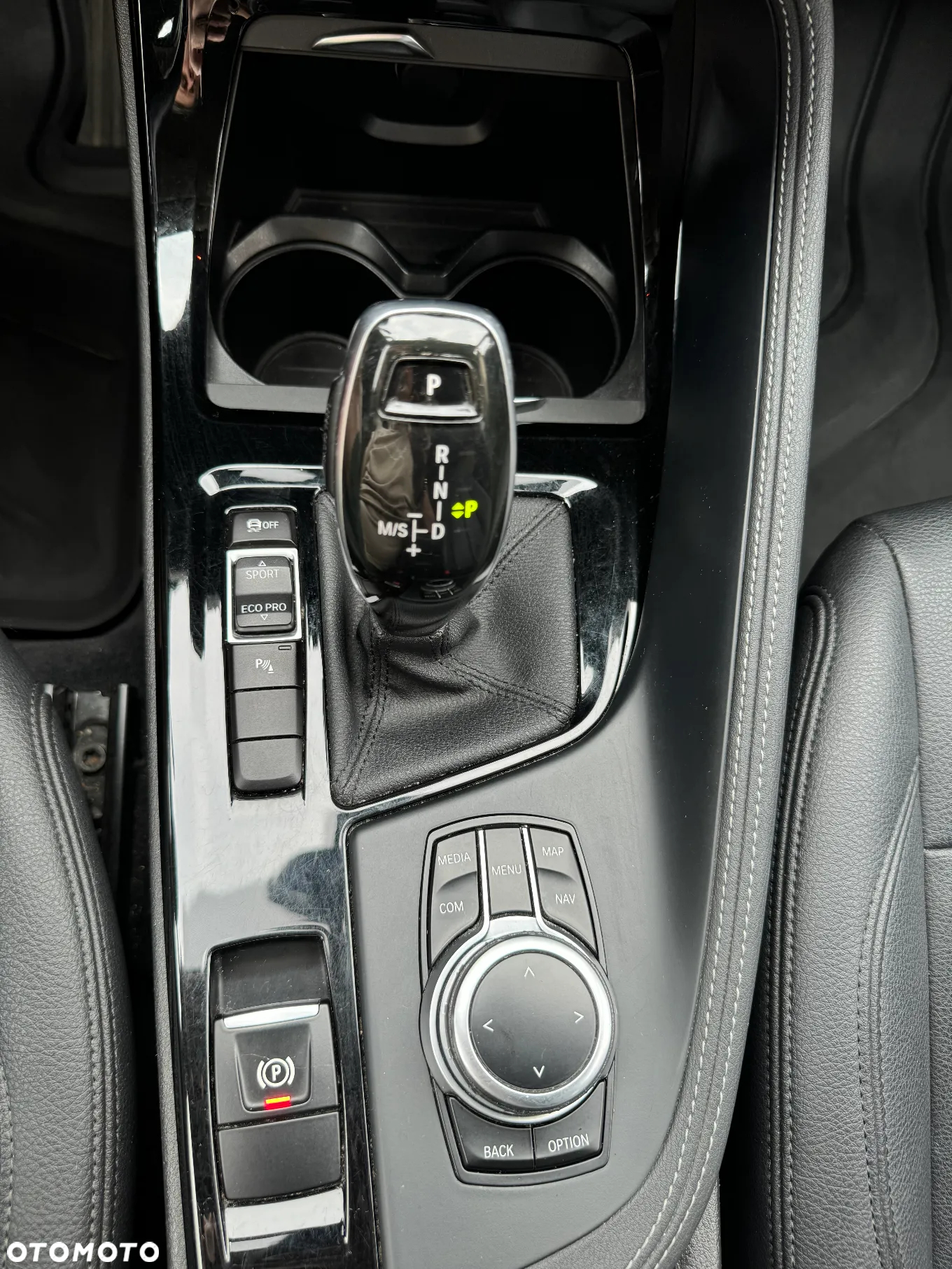 BMW X1 sDrive18i xLine - 29