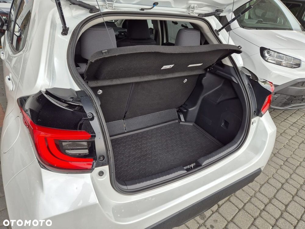 Toyota Yaris - 26