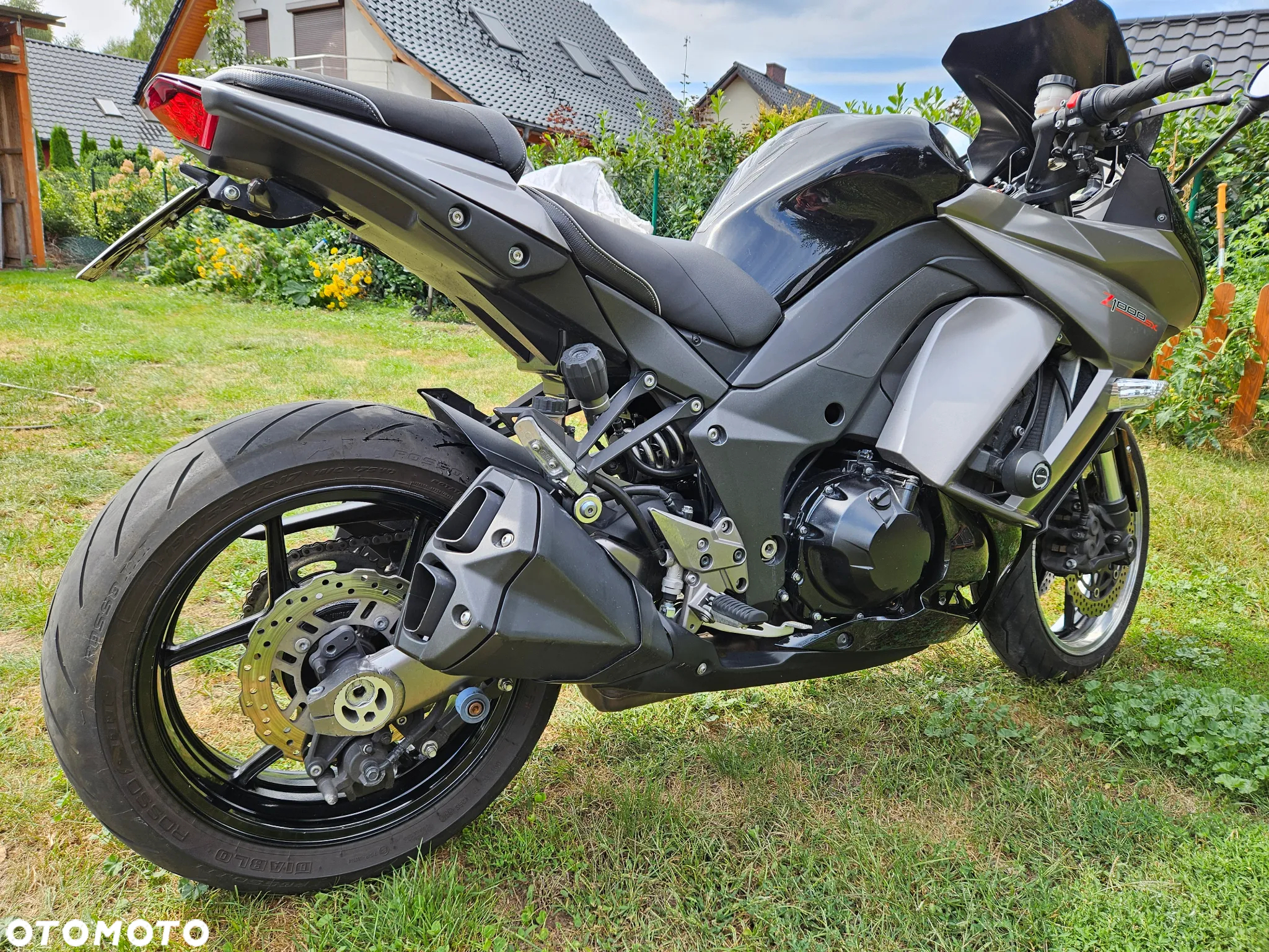 Kawasaki Ninja 1000 SX - 4