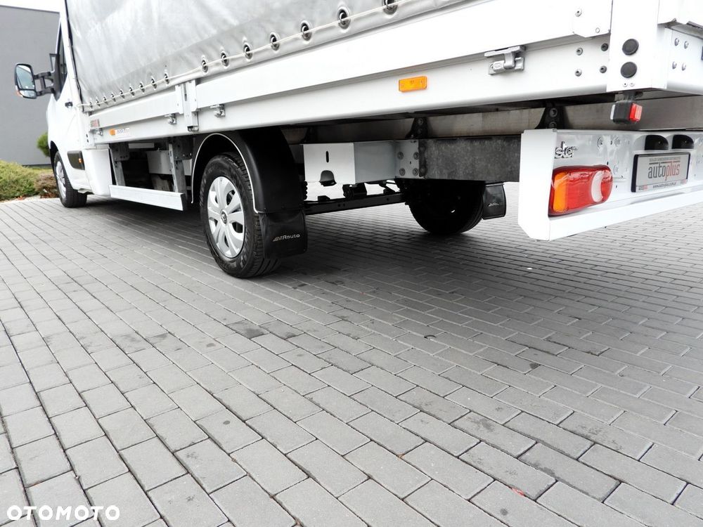 Renault MASTER PLANDEKA 8 PALET TEMPOMAT NAWIGACJA LEDY PNEUMATYKA KLIMATYZACJA  165KM - 19