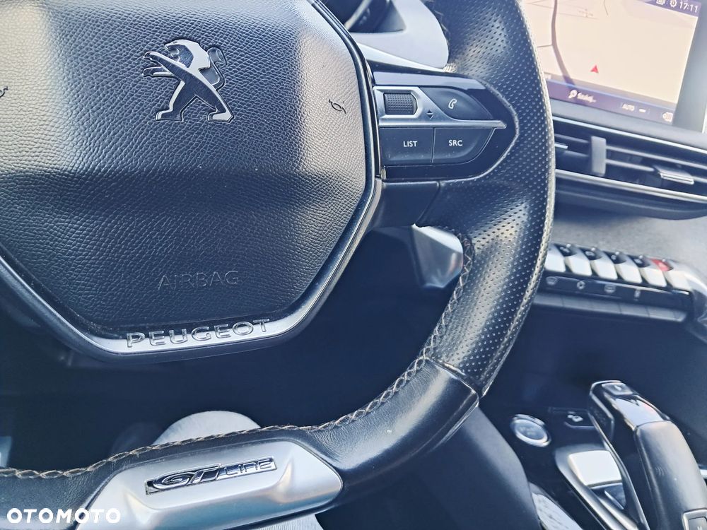 Peugeot 3008 1.6 BlueHDi Allure S&S EAT6 - 34